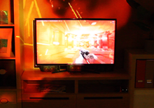Com ilusões projetadas em tempo real, o IlumiRoom transporta a experiência de jogo para toda a sala de estar